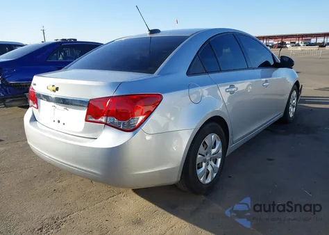 2016 Chevrolet Cruze Limited Ls z USA, uszkodzony, nr VIN 1G1PC5SG8G7158707